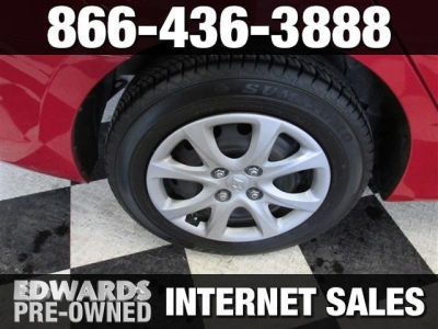 2012 Hyundai Accent  GLS