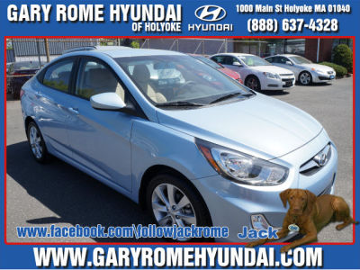 2013 Hyundai Accent  GLS