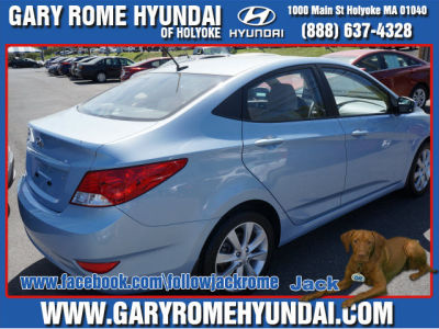 2013 Hyundai Accent GLS