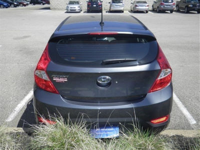 2012 Hyundai Accent  SE