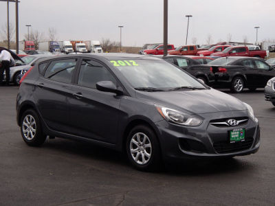 2012 Hyundai Accent  GS