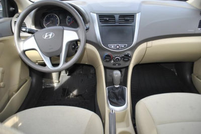 2012 Hyundai Accent  GLS