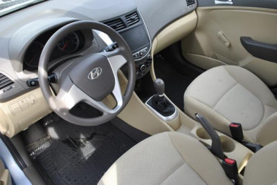 2012 Hyundai Accent  GLS