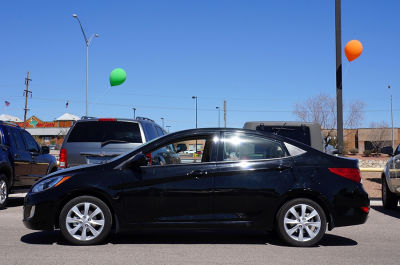 2012 Hyundai Accent  GLS