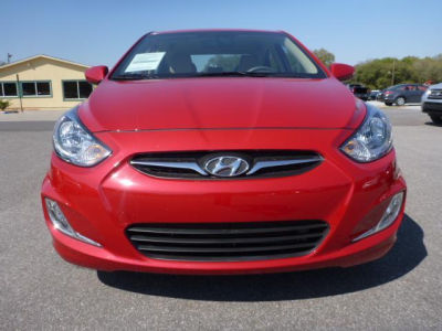 2013 Hyundai Accent  GLS