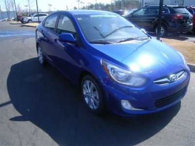 2012 Hyundai Accent  GLS