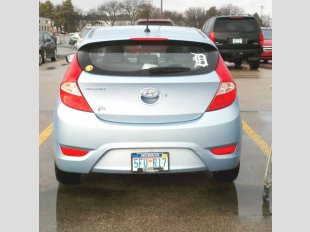 2012 Hyundai Accent SE
