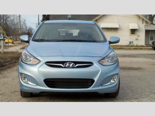 2012 Hyundai Accent SE