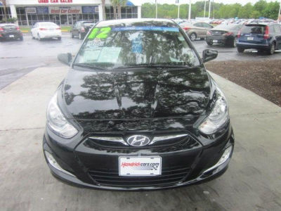2012 Hyundai Accent  GLS