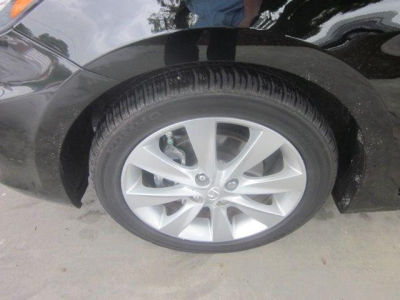 2012 Hyundai Accent  GLS