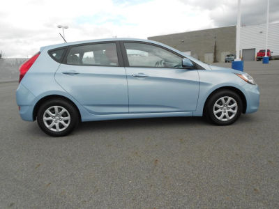 2012 Hyundai Accent GS