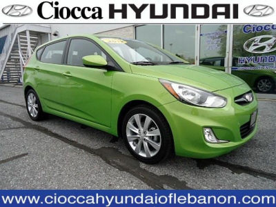 2012 Hyundai Accent SE