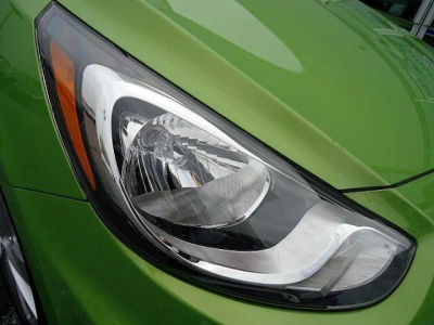 2012 Hyundai Accent  SE