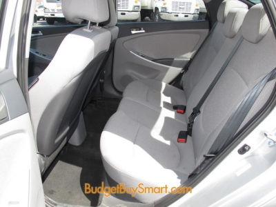 2013 Hyundai Accent  GLS