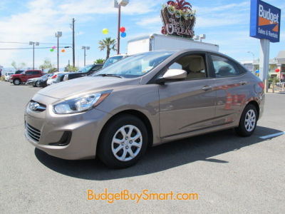2013 Hyundai Accent  GLS