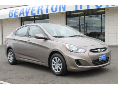 2012 Hyundai Accent  GLS