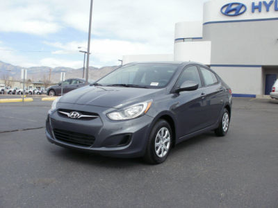 2012 Hyundai Accent  GLS