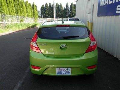 2012 Hyundai Accent  GS