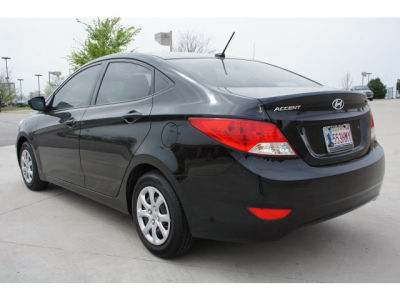 2012 Hyundai Accent  GLS