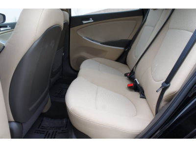 2012 Hyundai Accent  GLS