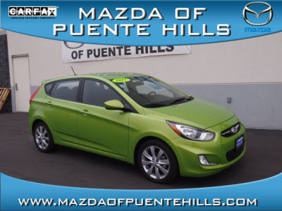 2012 Hyundai Accent  SE