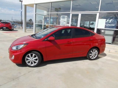 2013 Hyundai Accent  GLS