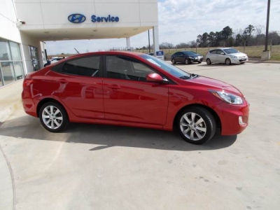 2013 Hyundai Accent  GLS
