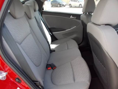 2013 Hyundai Accent  GLS