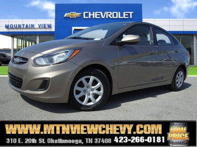 2012 Hyundai Accent  GLS