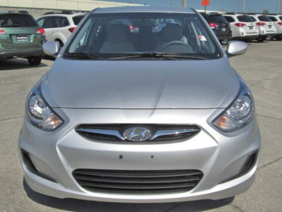 2012 Hyundai Accent  GLS