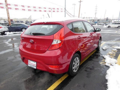 2012 Hyundai Accent  GS