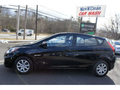 2013 Hyundai Accent  GS