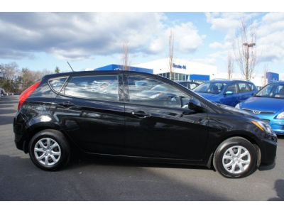 2013 Hyundai Accent  GS