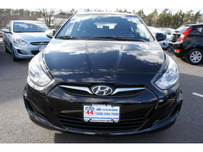 2013 Hyundai Accent  GS