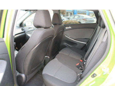 2013 Hyundai Accent  SE