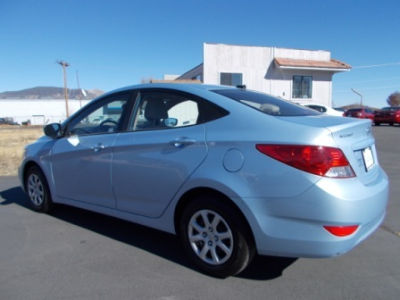 2012 Hyundai Accent  GLS