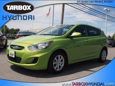2012 Hyundai Accent  SE