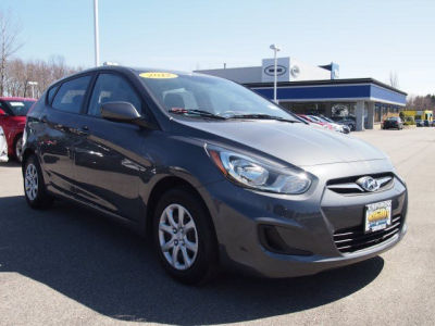 2012 Hyundai Accent GS