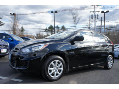 2012 Hyundai Accent  GS