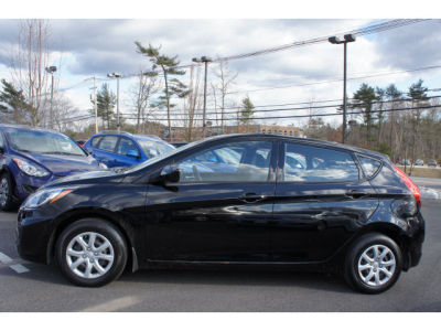 2012 Hyundai Accent  GS
