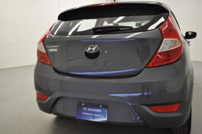 2012 Hyundai Accent  SE