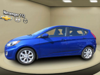 2012 Hyundai Accent  SE