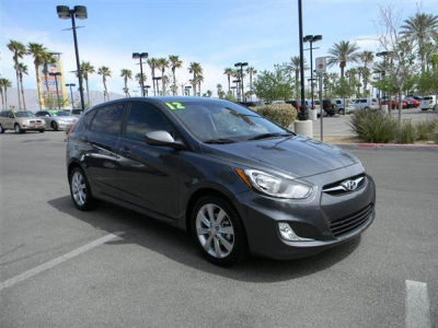 2012 Hyundai Accent  SE