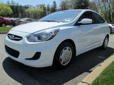 2012 Hyundai Accent  GLS