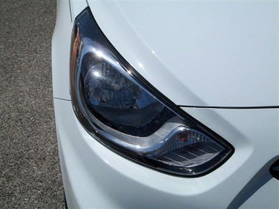 2012 Hyundai Accent  GLS