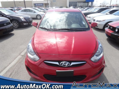 2012 Hyundai Accent  GLS