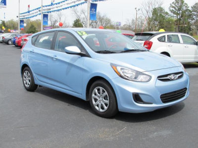 2012 Hyundai Accent  GS