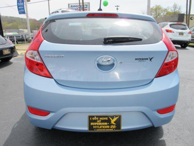 2012 Hyundai Accent GS