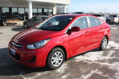 2013 Hyundai Accent  GLS