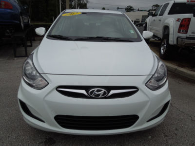 2012 Hyundai Accent  GLS